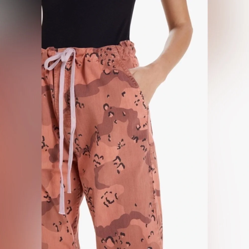 NWT MOTHER The Catch All Ankle Mushroom Mayhem Shrimp Print Baggy Pants Size 27 - Picture 5 of 11